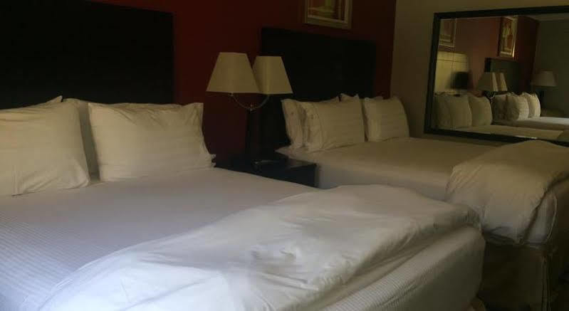 Hampshire Hotel - Ballito Bagian luar foto
